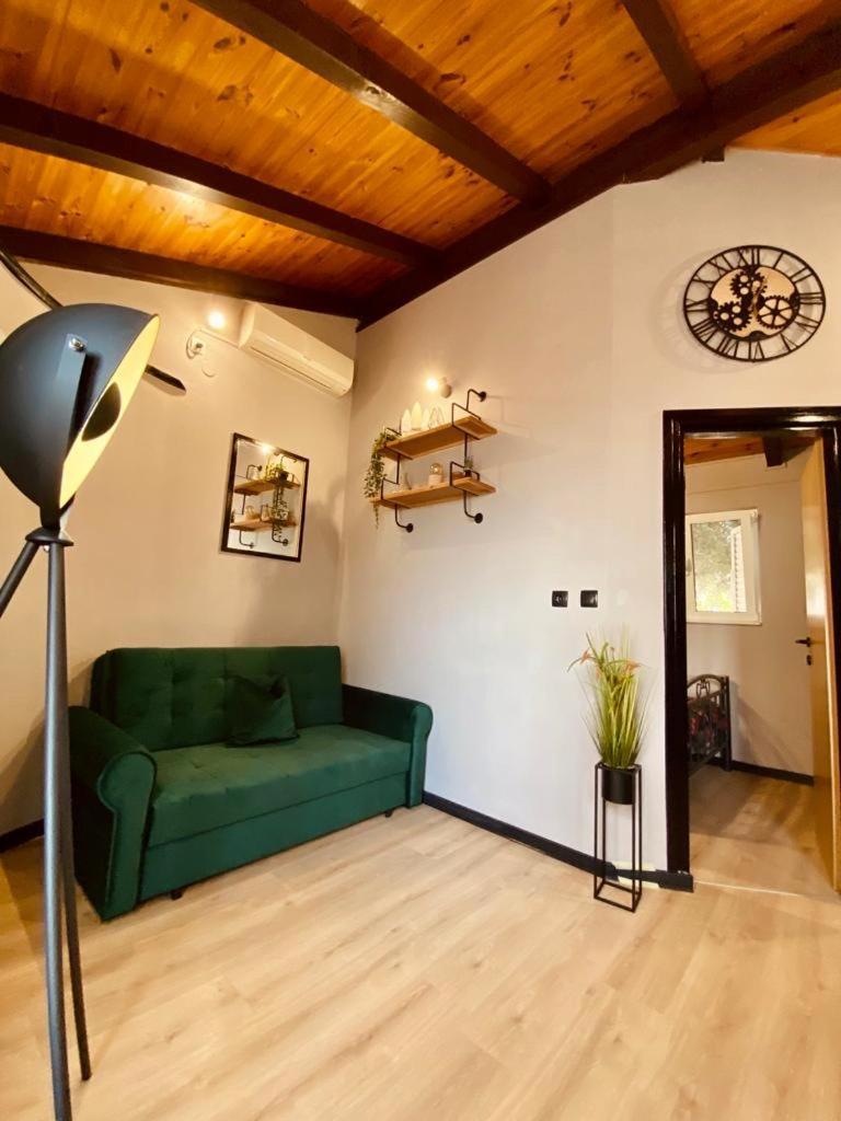 Apartman Milisa Примоштен Екстер'єр фото